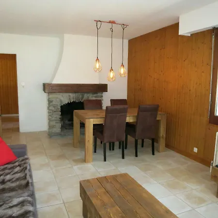 L'aiguille Apartment *